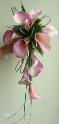 Mini calla shower